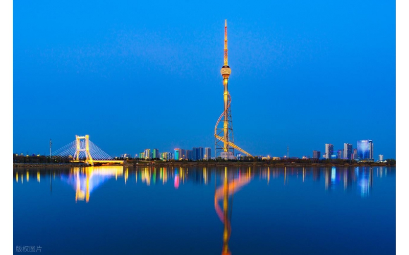 光影筑齊魯 匠心亮萬家&mdash;&mdash;山東原實(shí)科技用燈光點(diǎn)亮十六地市繁華